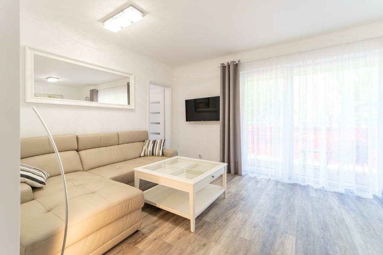 Kolorowe Balkony - Stylowy Apartament Nad Morzem By Noclegi Renters Miedzyzdroje Buitenkant foto