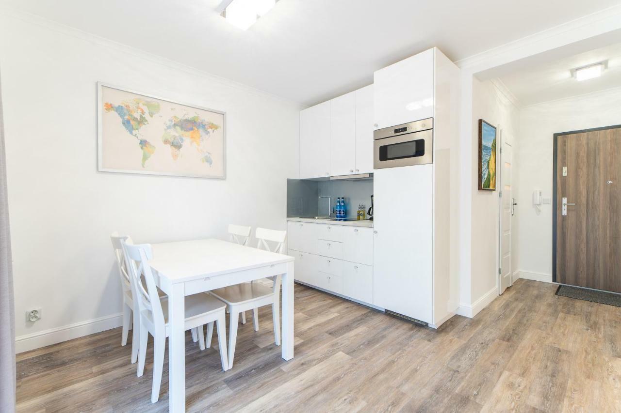 Kolorowe Balkony - Stylowy Apartament Nad Morzem By Noclegi Renters Miedzyzdroje Buitenkant foto
